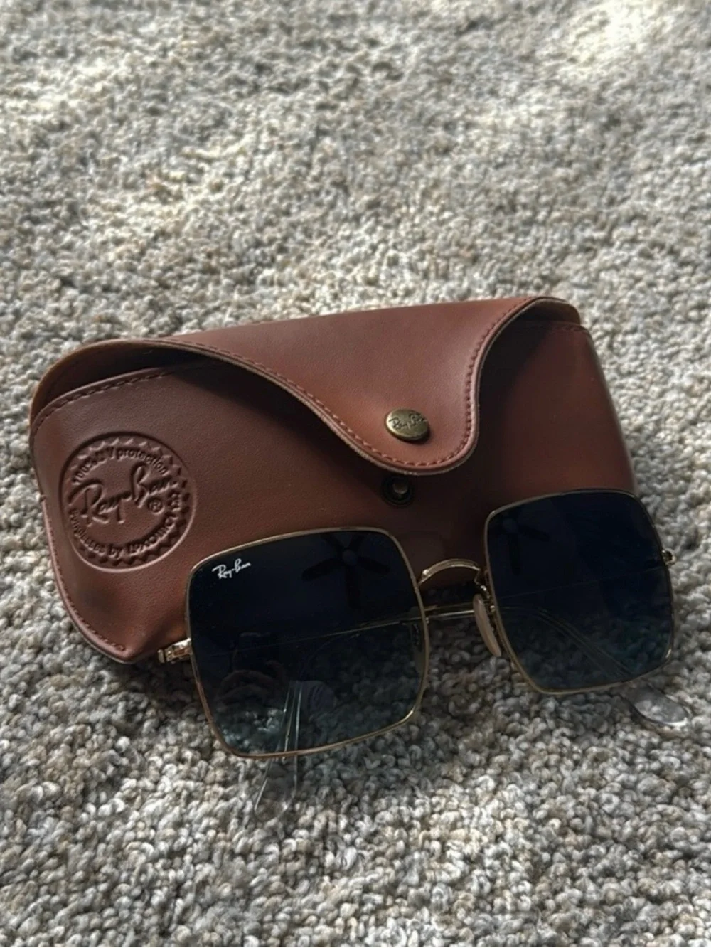 Ray-Ban Square 1971 Classic Sunglasses